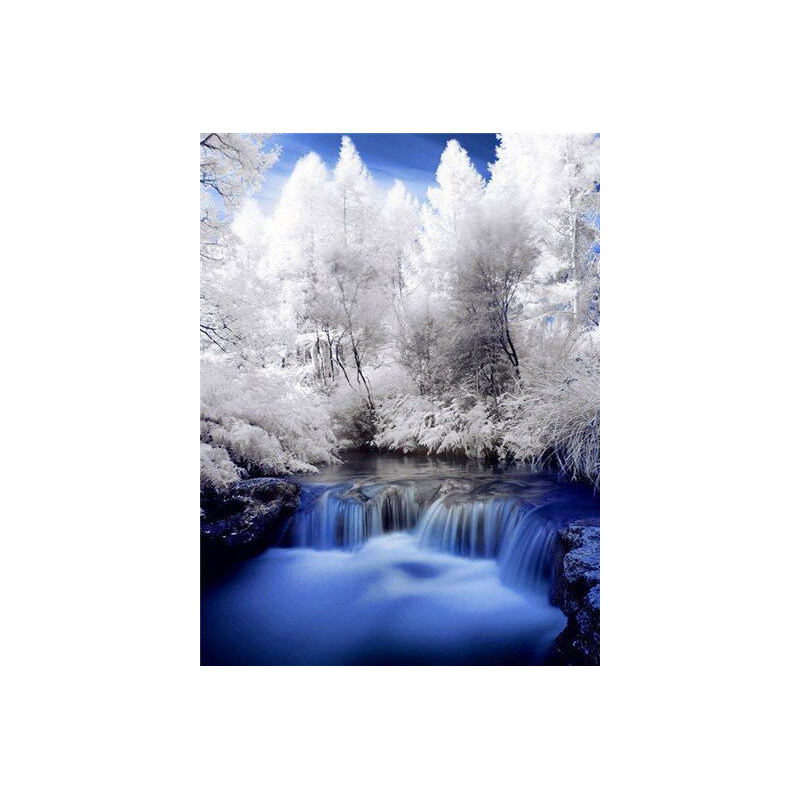White Falls Winterlandschaft- Von 20,28 €